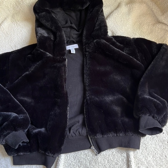 TopShop Faux Fur Jacket - Picture 5 of 6